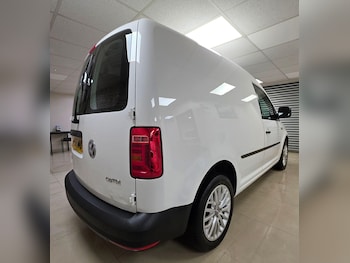 Used Volkswagen Caddy 2016 for sale - 76769133: Photo