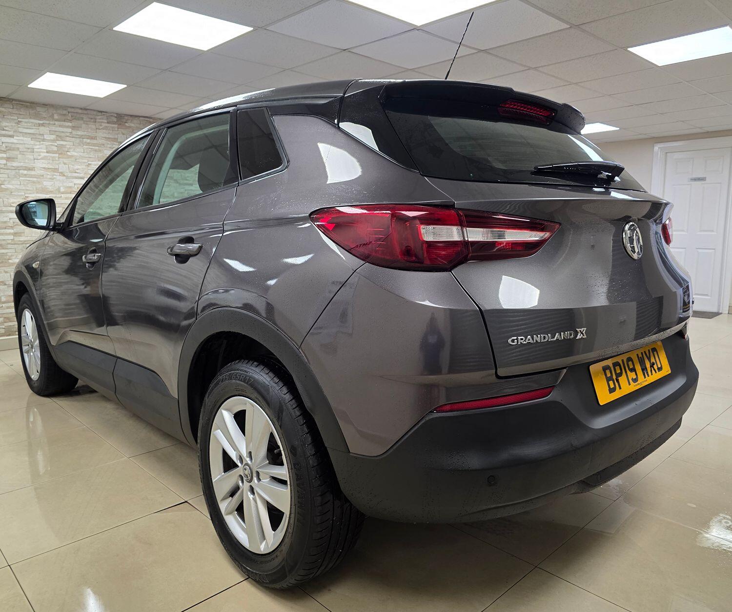 Used Vauxhall Grandland X 2019 for sale - 76449396: Photo 4