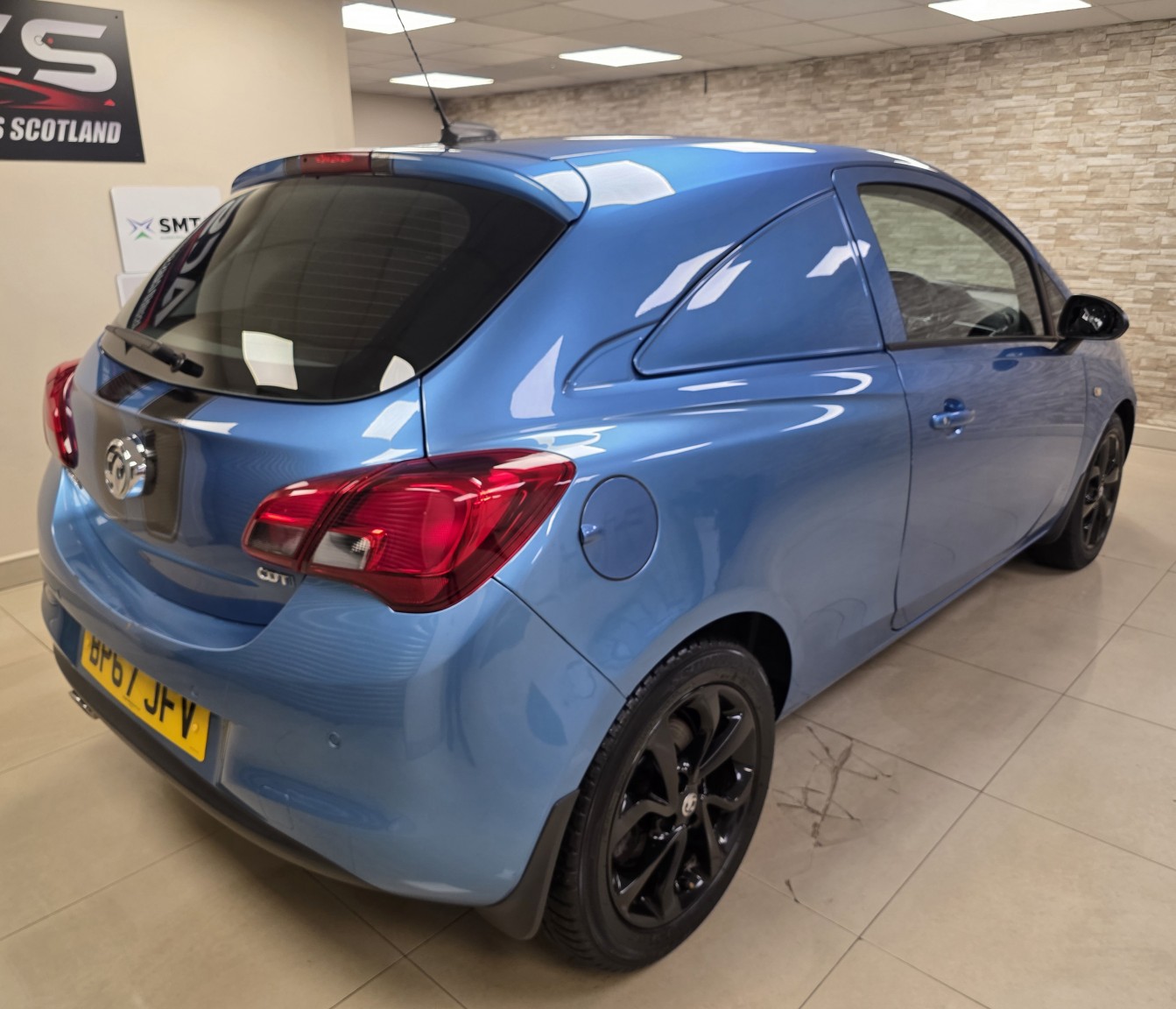 Used Vauxhall Corsa 2017 for sale - 77129626: Photo 3