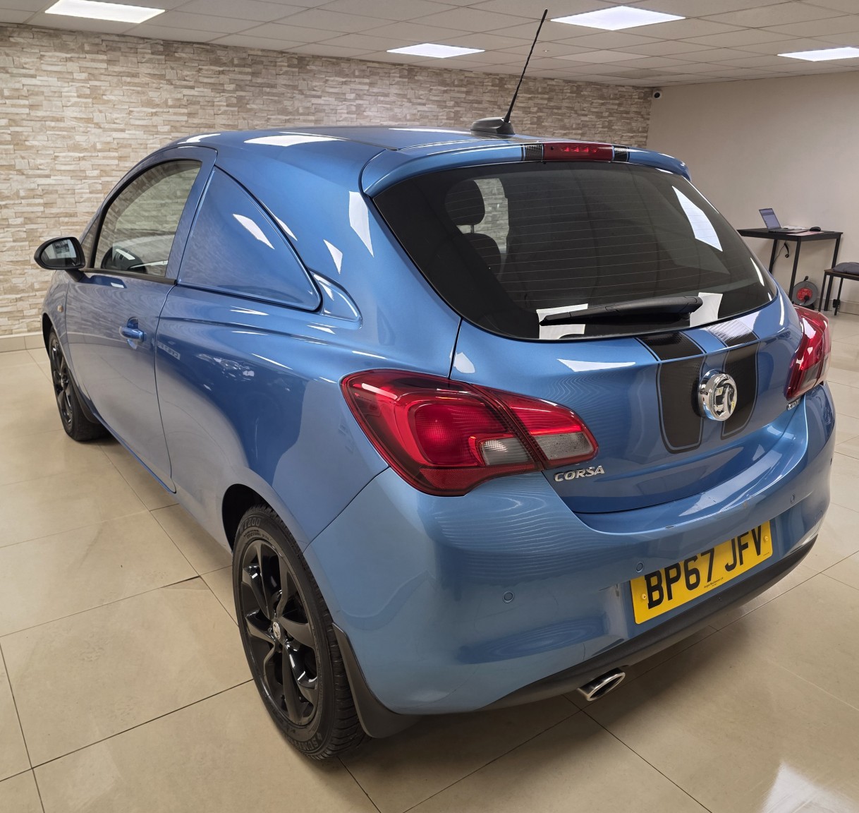 Used Vauxhall Corsa 2017 for sale - 77129626: Photo 4