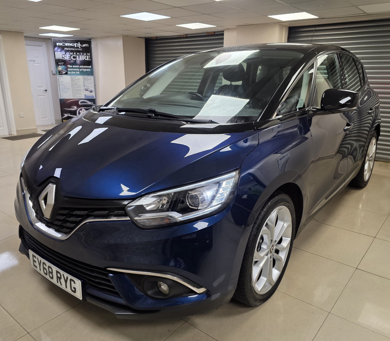 Used Renault Scenic 2018 for sale - 77129501: Photo 2