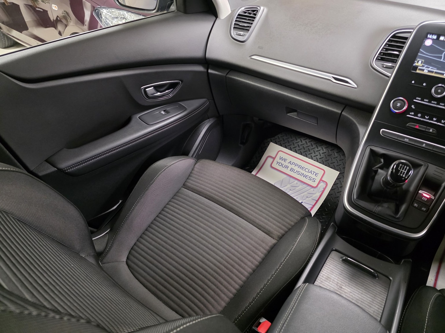 Used Renault Scenic 2018 for sale - 77129501: Photo 9