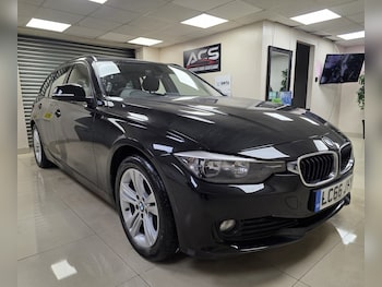 2016 - 1.5 318i Sport Touring 5-Door