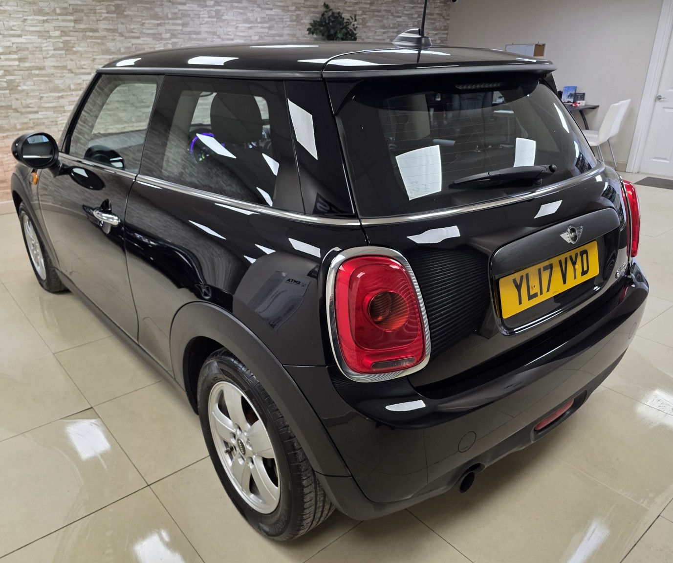 Used MINI Hatch 2017 for sale - 78045560: Photo 3