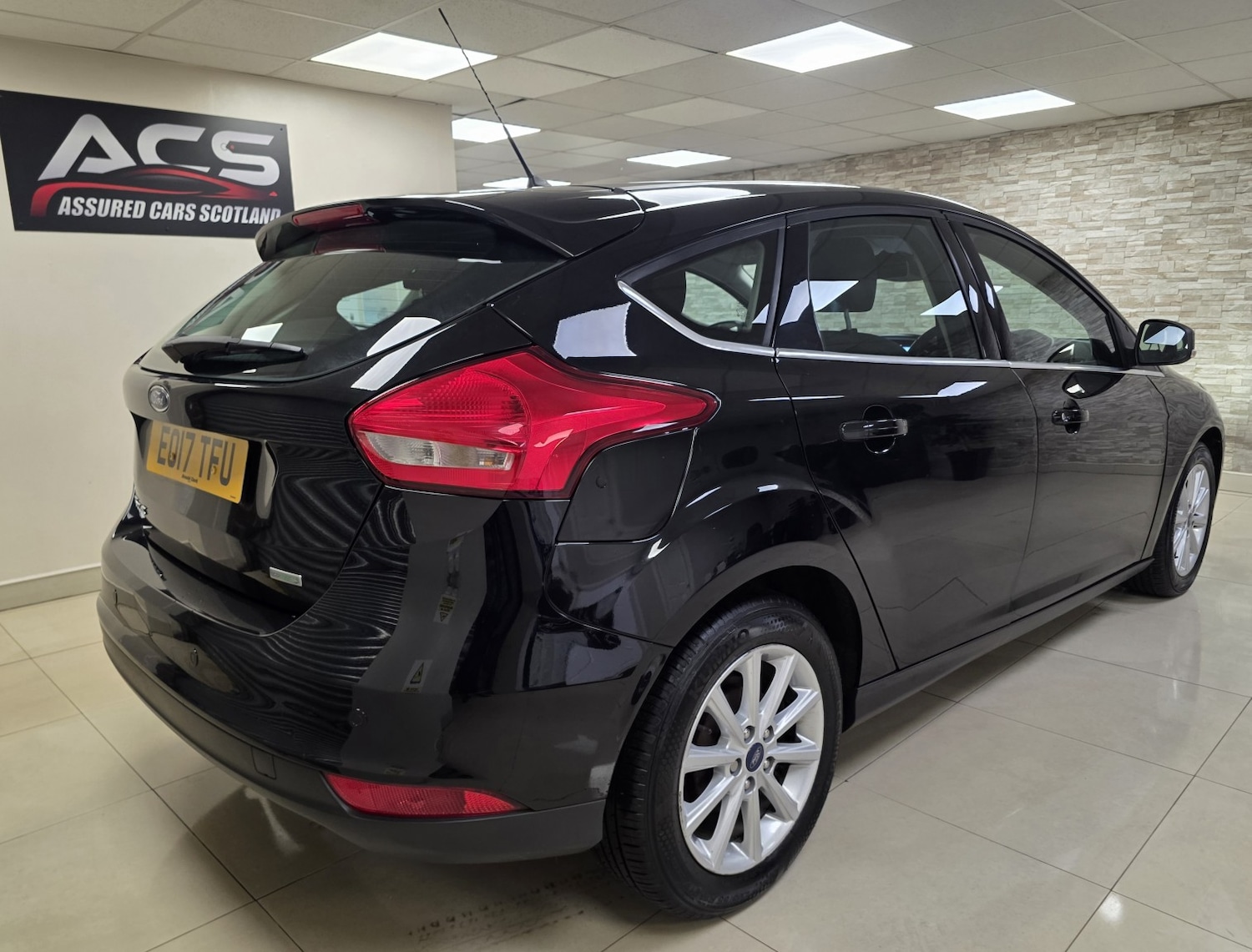 Used Ford Focus 2017 for sale - 77694354: Photo 4