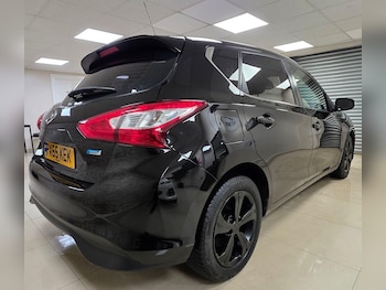 Used Nissan Pulsar 2015 for sale - 76793050: Photo
