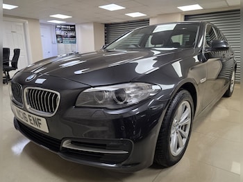 Used BMW 5 Series 2016 for sale - 77251234: Photo