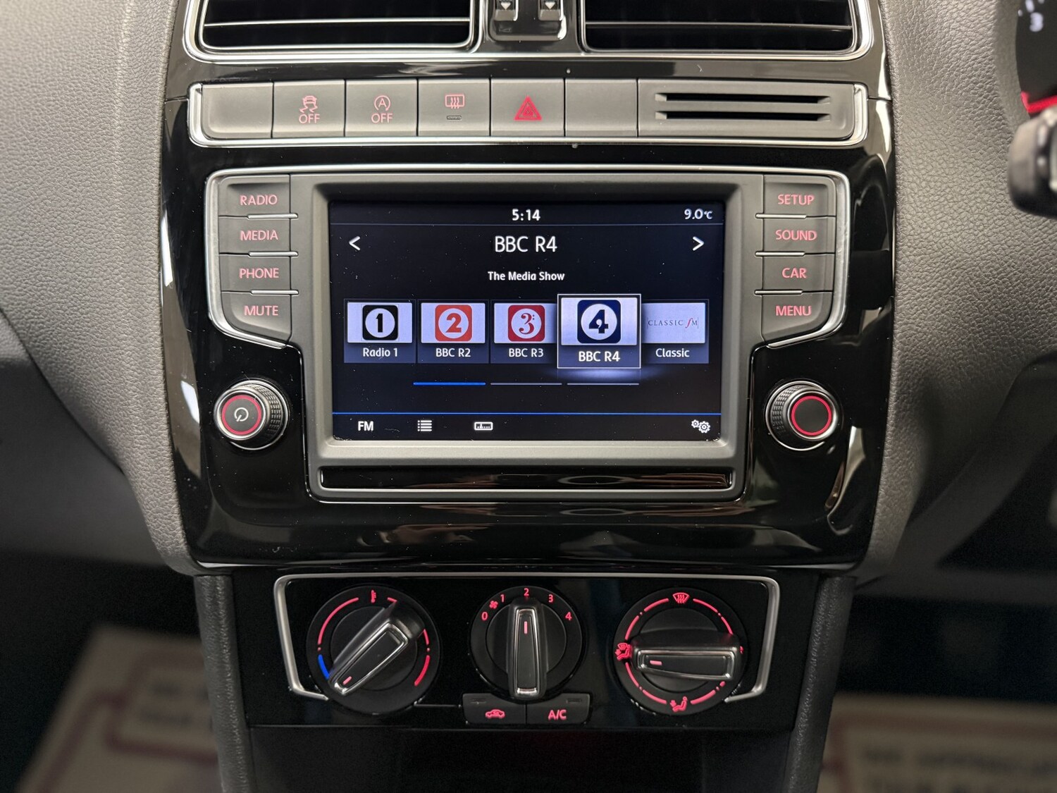 Used Volkswagen Polo 2017 for sale - 77921274: Photo 14