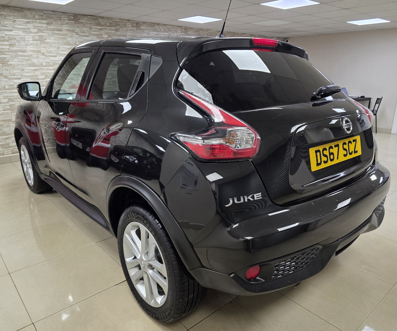 Used Nissan Juke 2017 for sale - 77201332: Photo 4