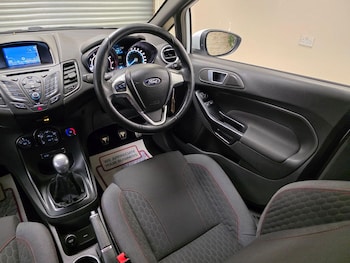 Used Ford Fiesta 2017 for sale - 75511304: Photo
