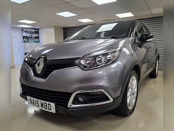 Used Renault Captur 2015 for sale - 76785132: Photo