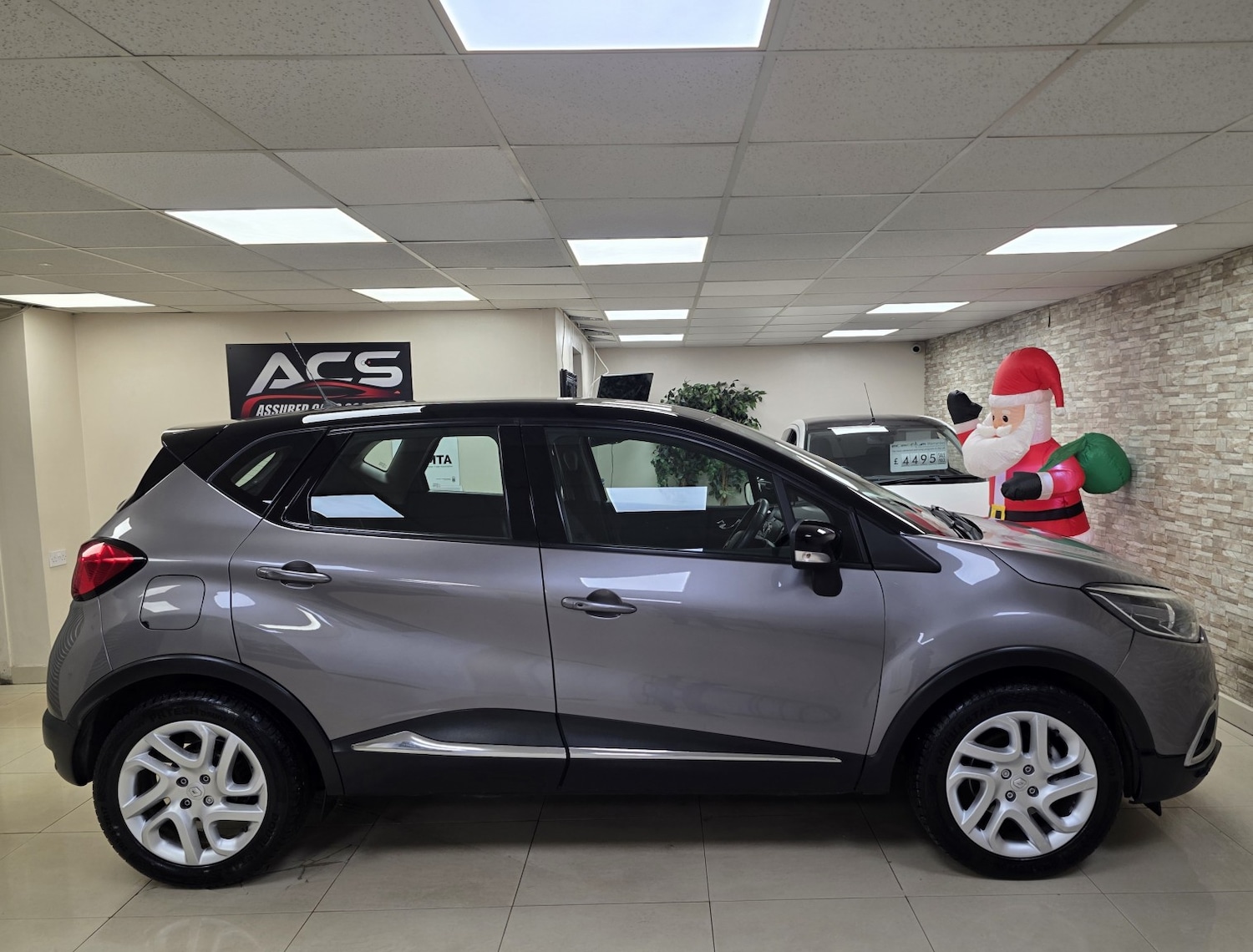 Used Renault Captur 2015 for sale - 76785132: Photo 9