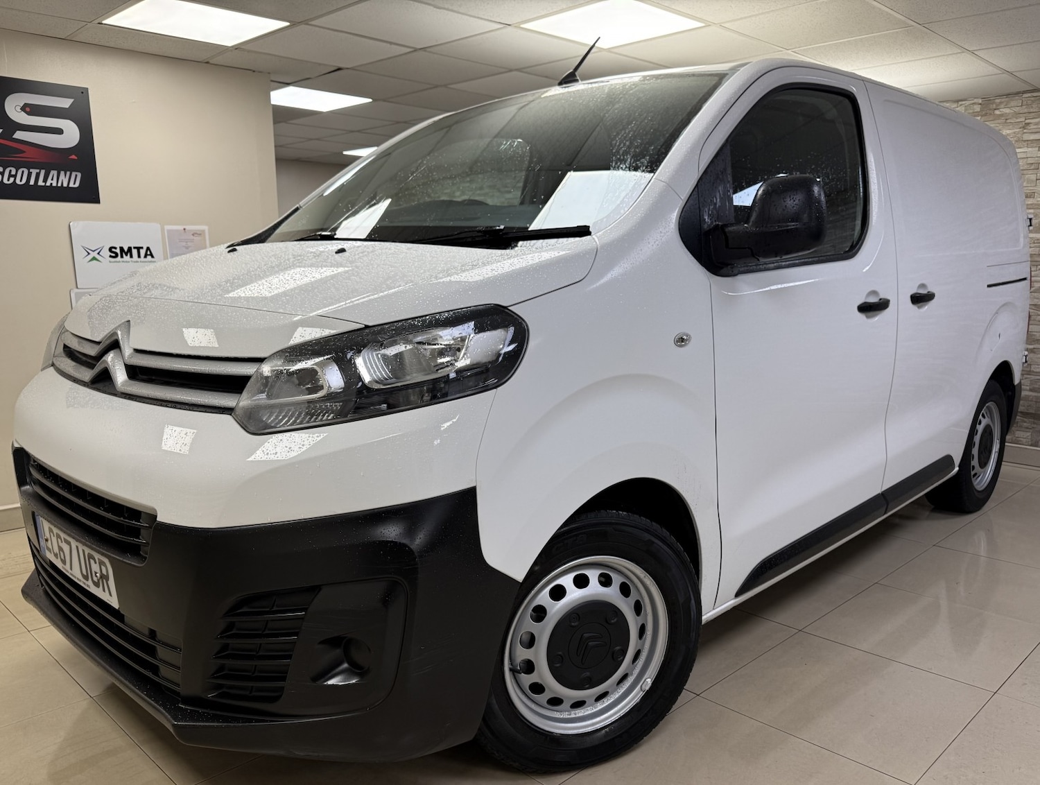 Used Citroen Dispatch 2017 for sale - 77694343: Photo 2