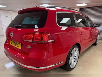 Used Volkswagen Passat 2014 for sale - 76430877: Photo