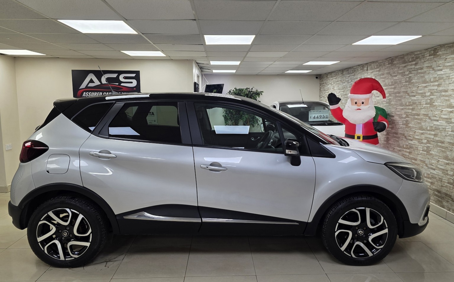 Used Renault Captur 2019 for sale - 76924396: Photo 12