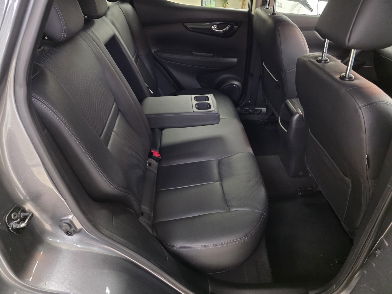 Used Nissan Qashqai 2016 for sale - 76979525: Photo 12