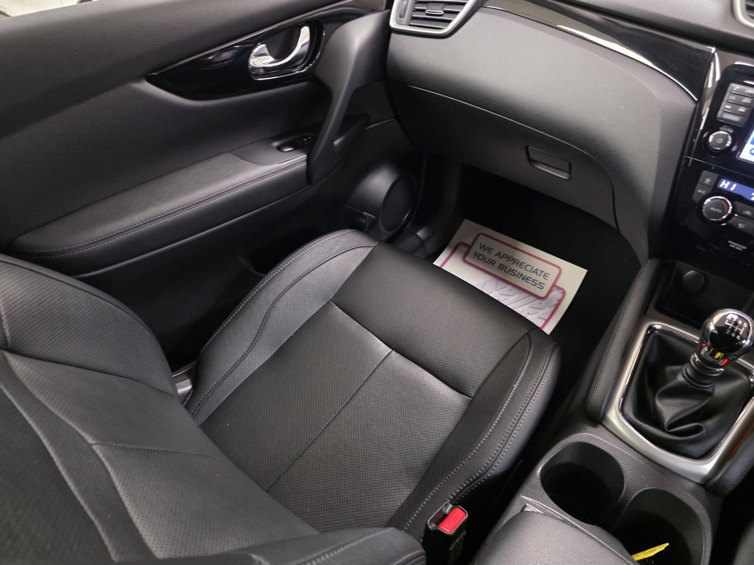 Used Nissan Qashqai 2016 for sale - 76979525: Photo 15