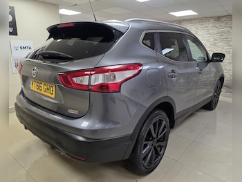 Used Nissan Qashqai 2016 for sale - 76979525: Photo