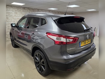 Used Nissan Qashqai 2016 for sale - 76979525: Photo