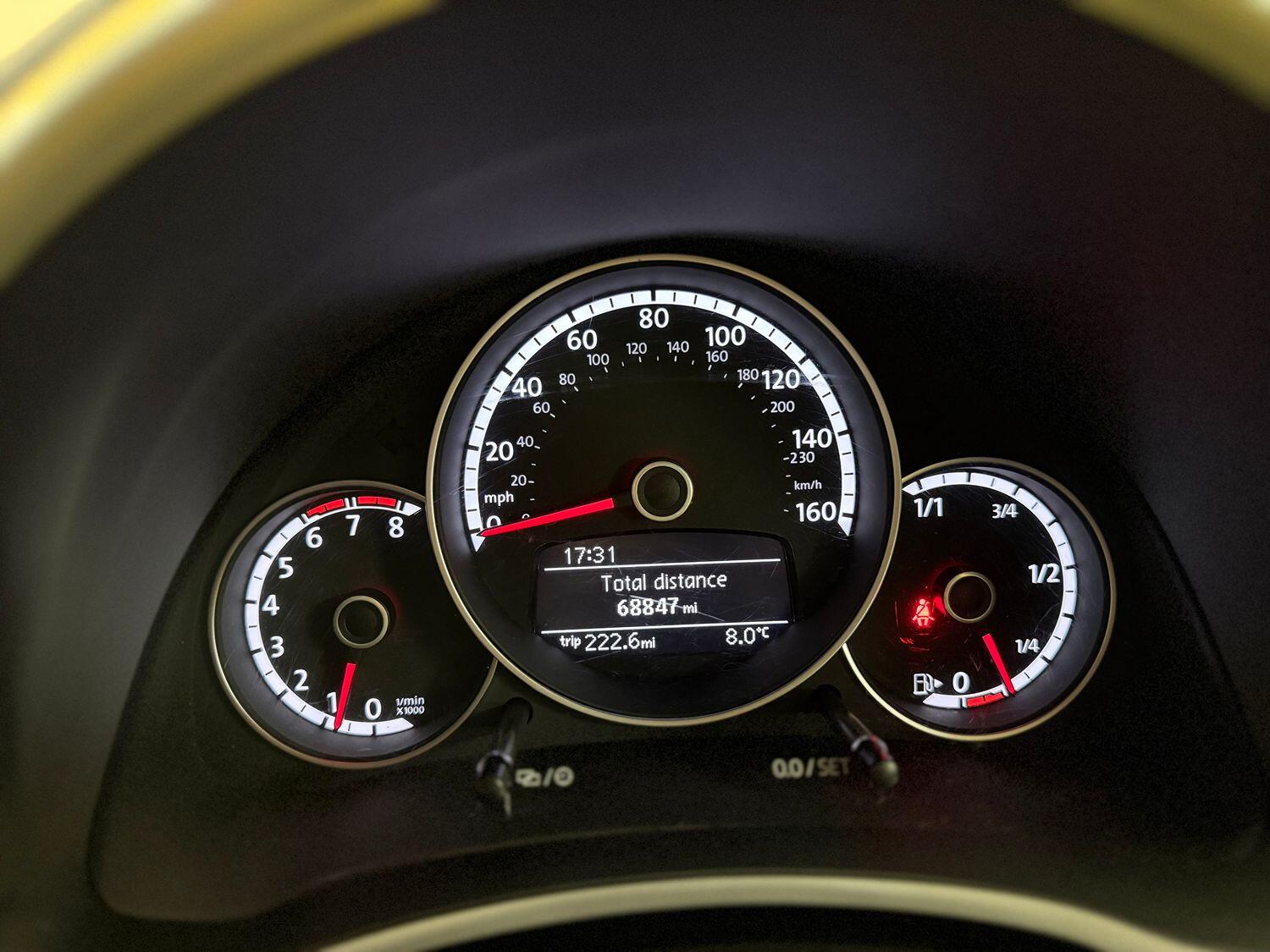 Used Volkswagen Beetle 2014 for sale - 76430963: Photo 11