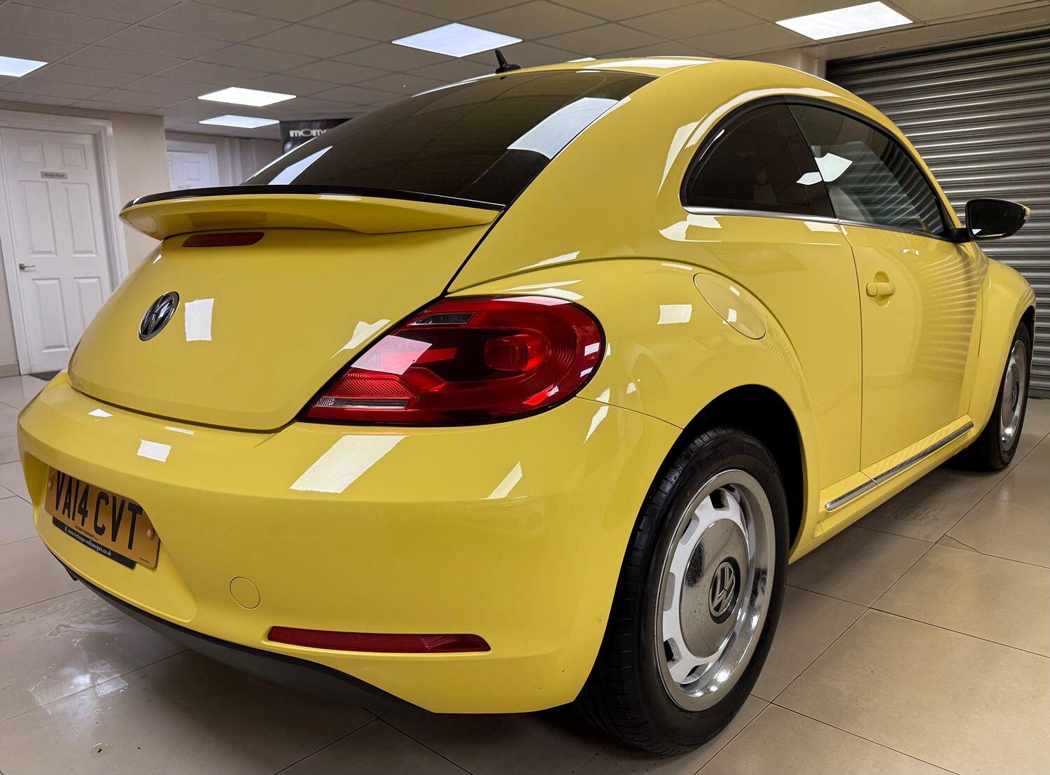 Used Volkswagen Beetle 2014 for sale - 76430963: Photo 3