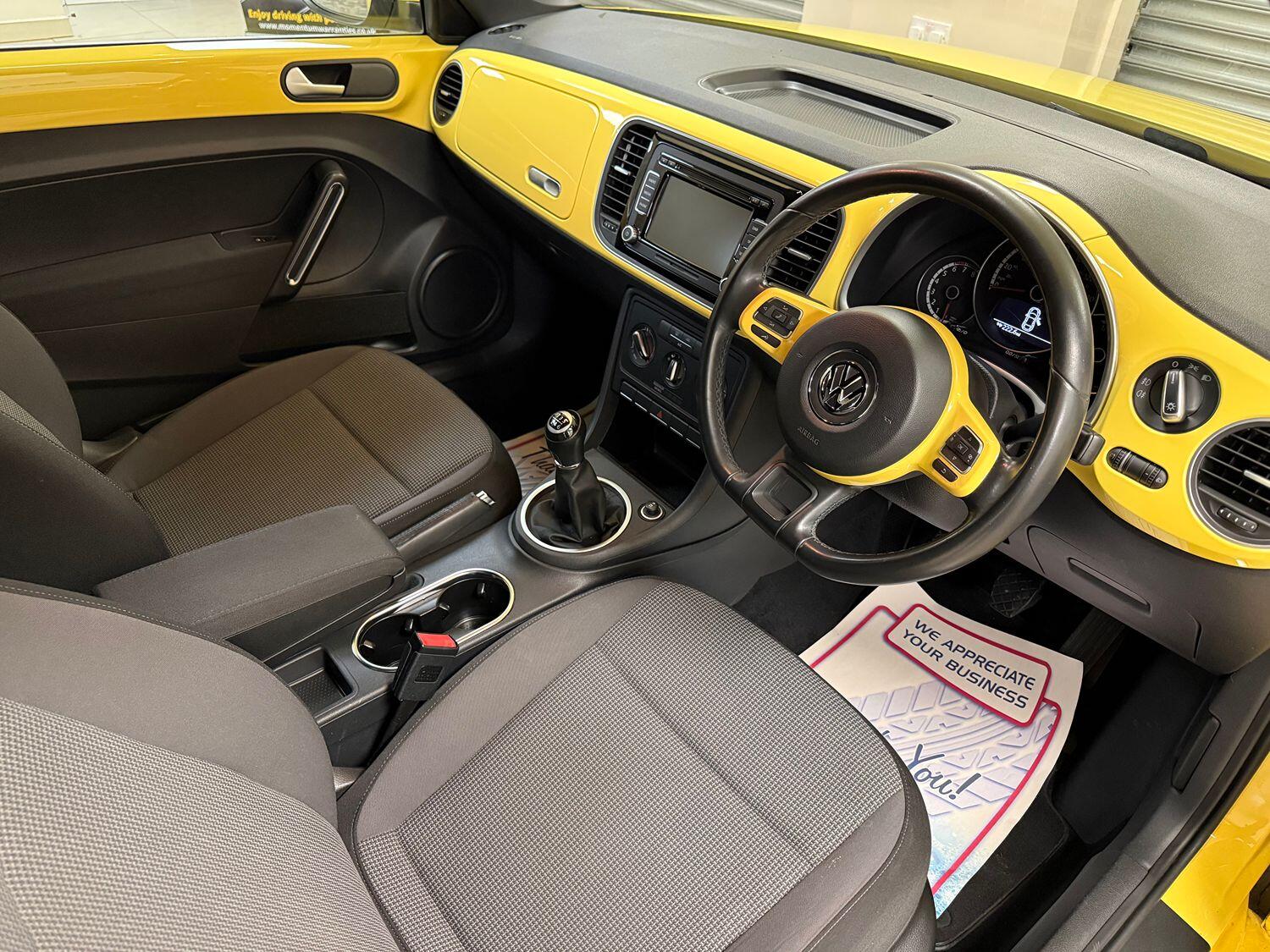 Used Volkswagen Beetle 2014 for sale - 76430963: Photo 5