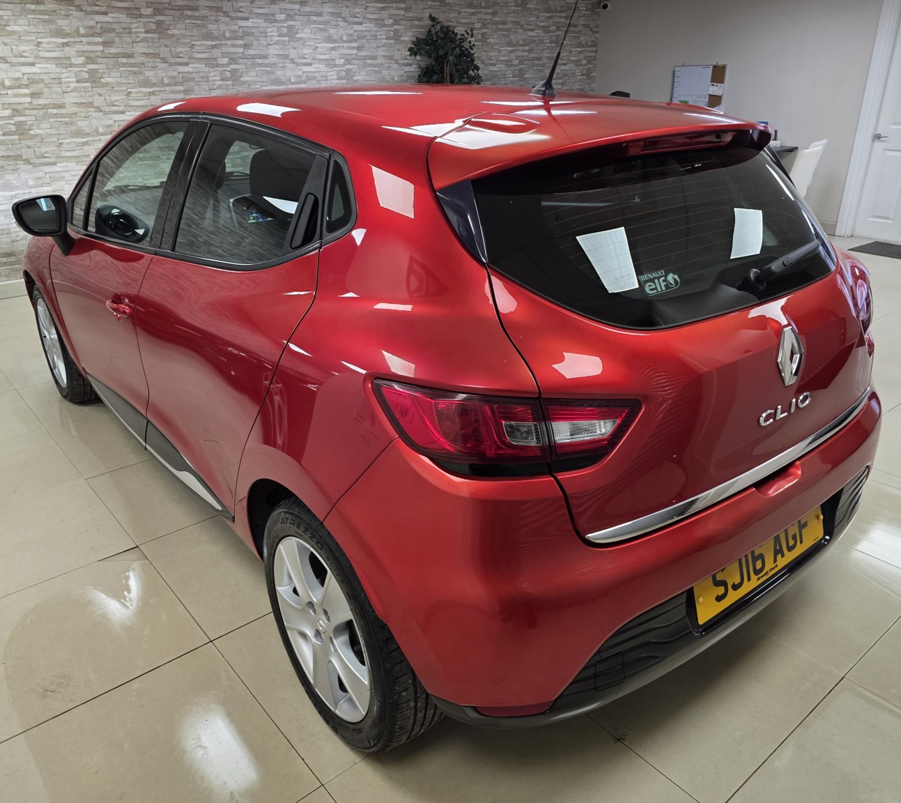 Used Renault Clio 2016 for sale - 77781609: Photo 4