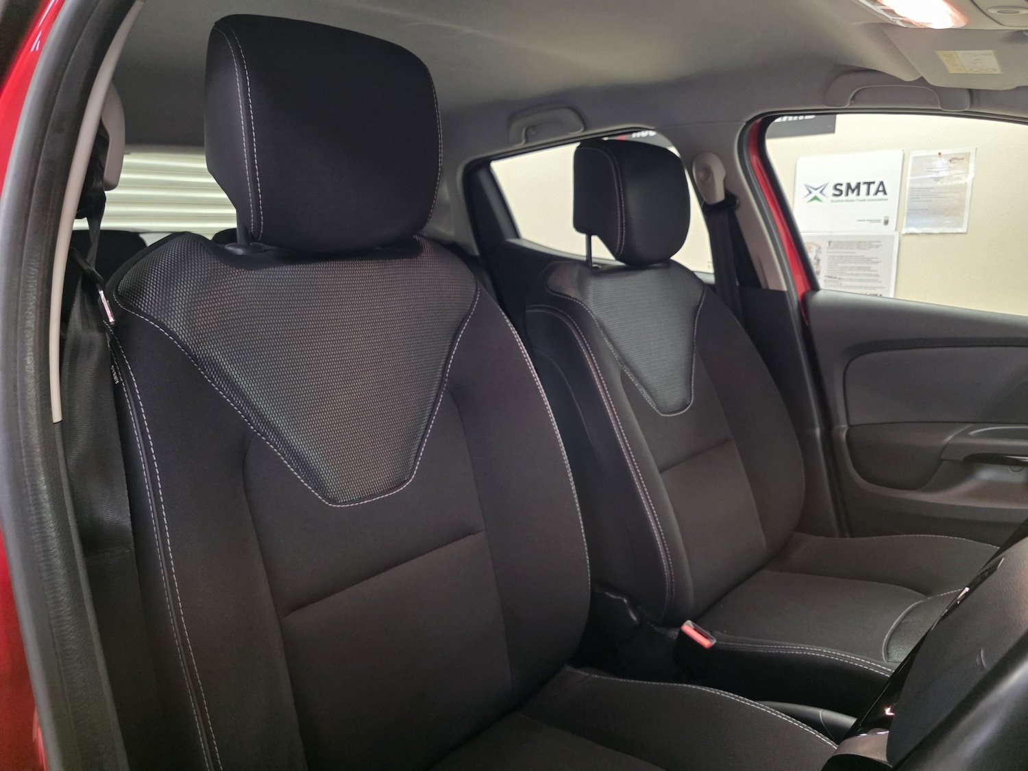 Used Renault Clio 2016 for sale - 77781609: Photo 6