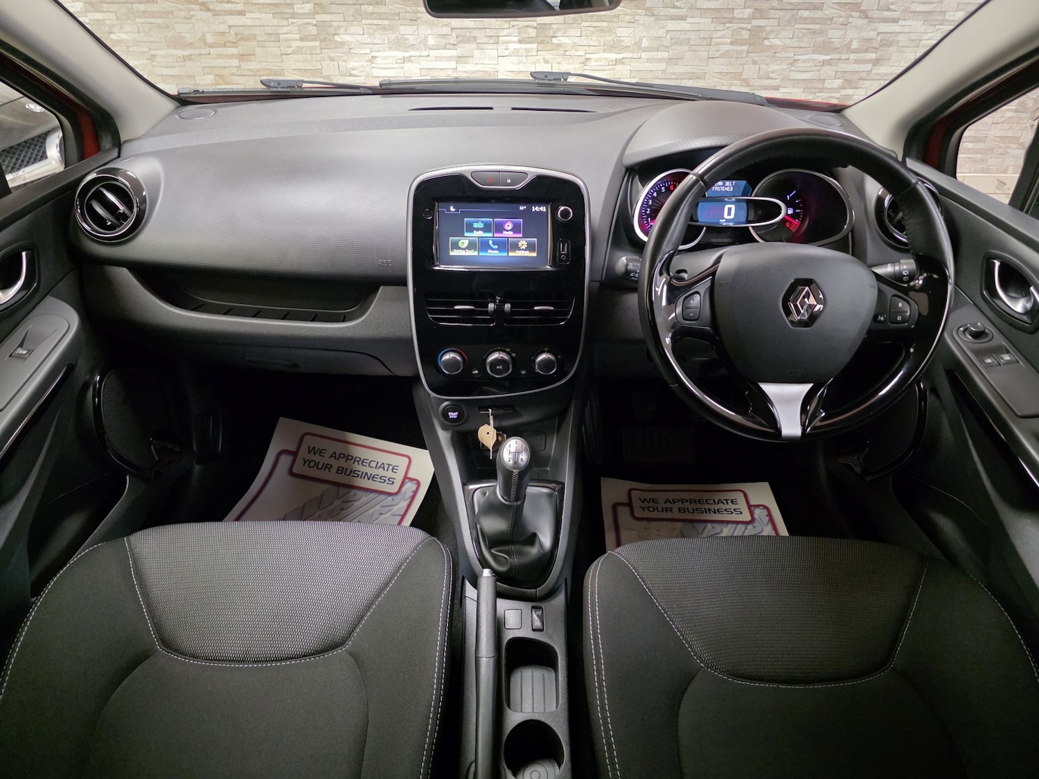 Used Renault Clio 2016 for sale - 77781609: Photo 9