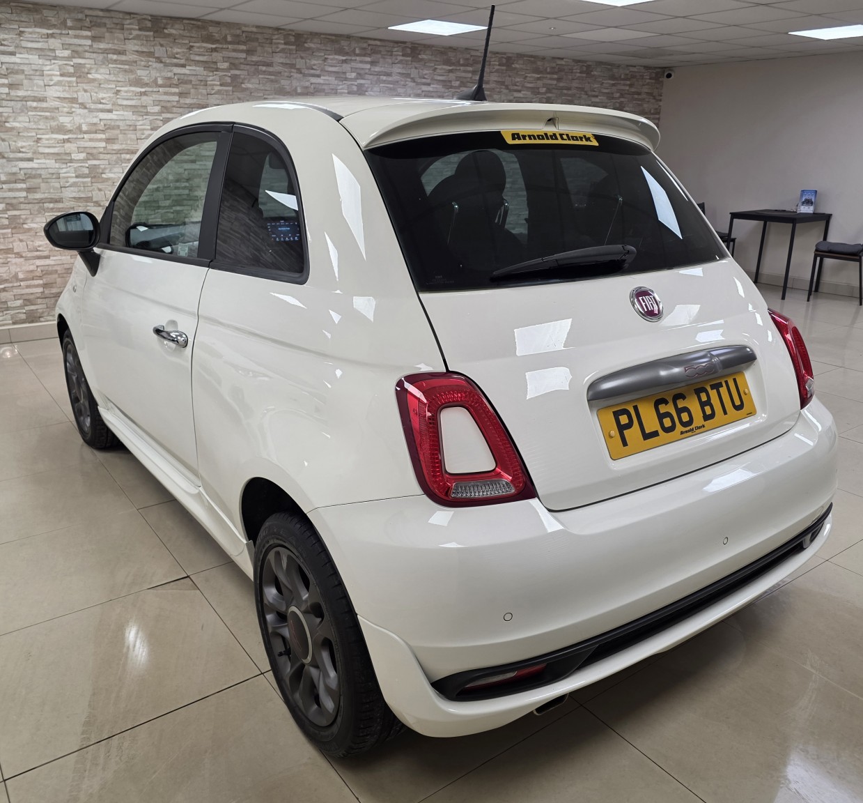 Used Fiat 500 2016 for sale - 76643384: Photo 4