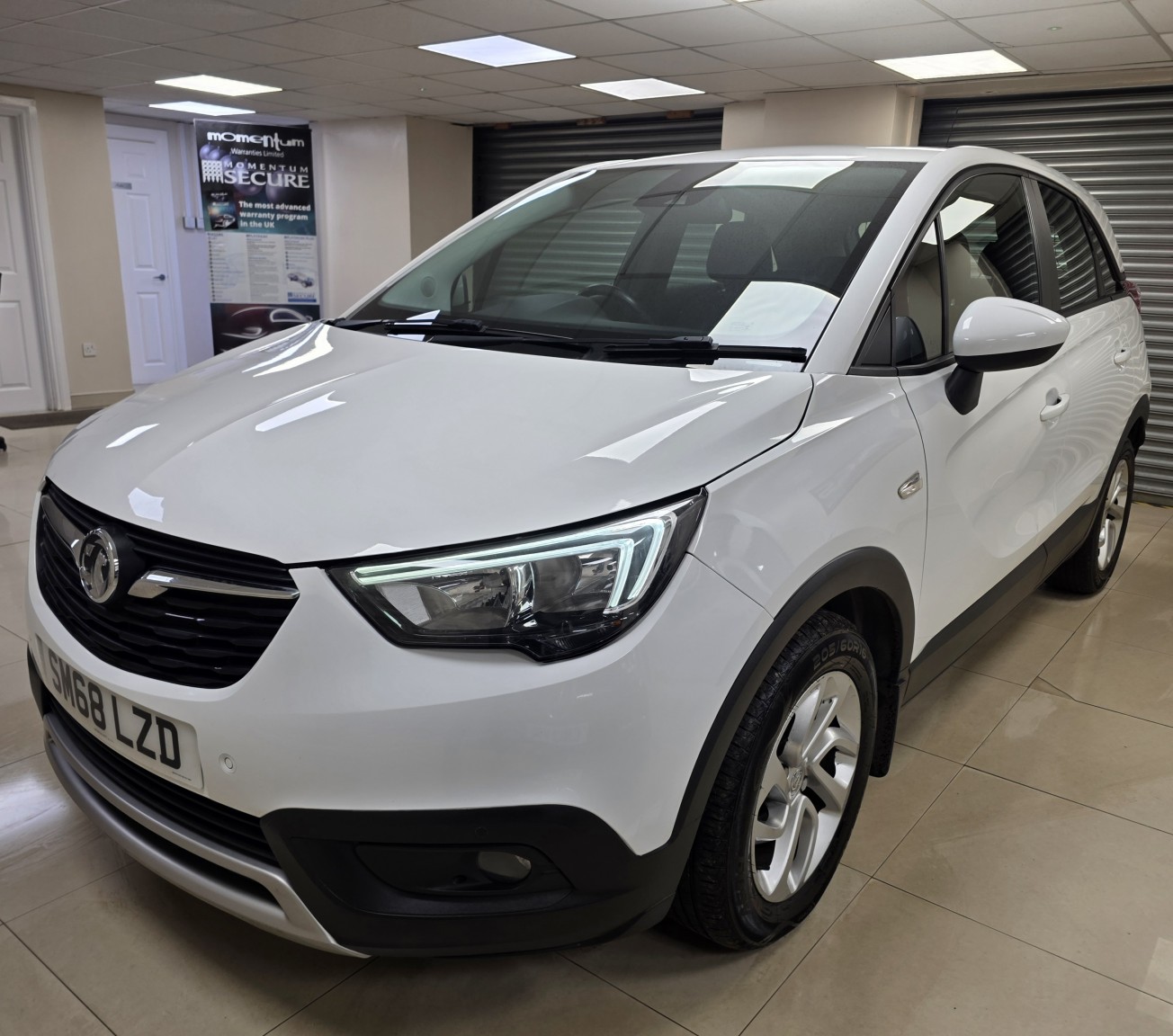 Used Vauxhall Crossland X 2019 for sale - 77400046: Photo 2