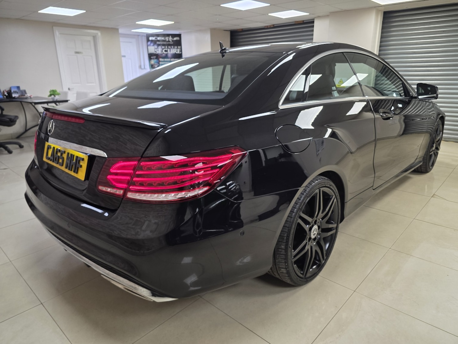 Used Mercedes-Benz E Class 2016 for sale - 78045637: Photo 4