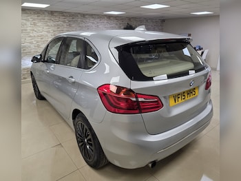 Used BMW 2 Series 2015 for sale - 77735721: Photo