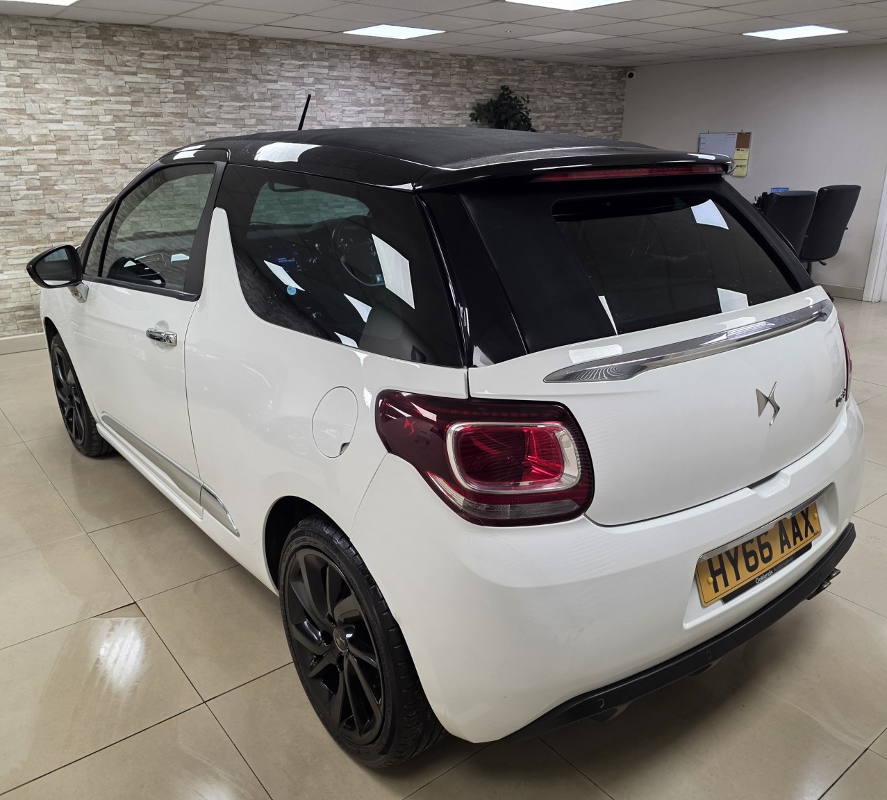 Used DS Automobiles DS 3 2016 for sale - 77438443: Photo 6