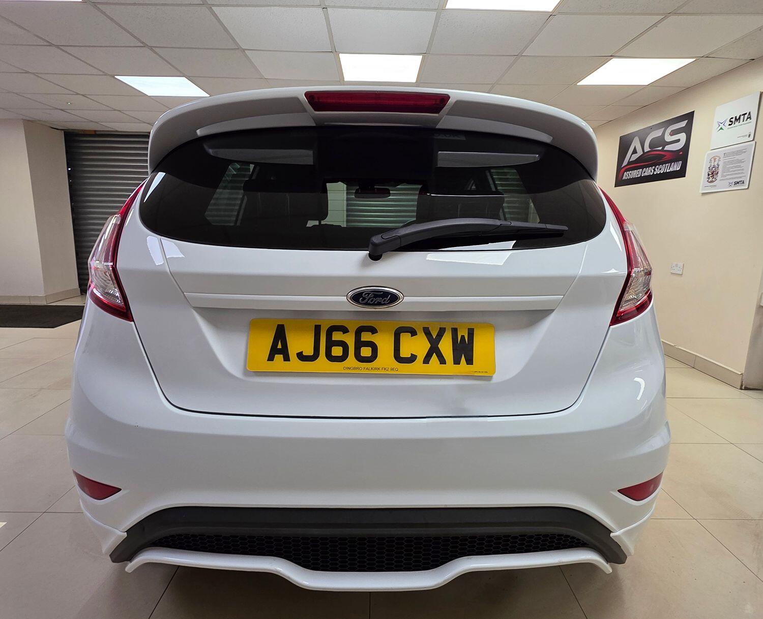 Used Ford Fiesta 2017 for sale - 76793053: Photo 10