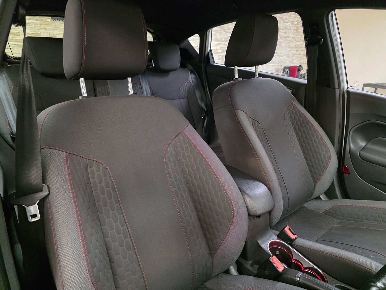 Used Ford Fiesta 2017 for sale - 76793053: Photo 18