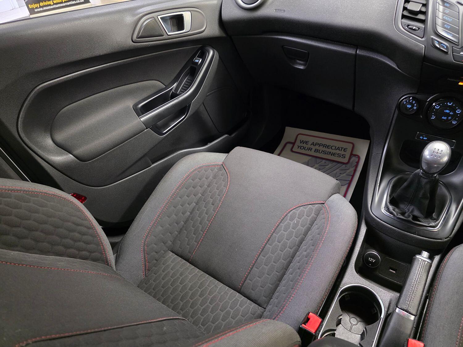 Used Ford Fiesta 2017 for sale - 76793053: Photo 6