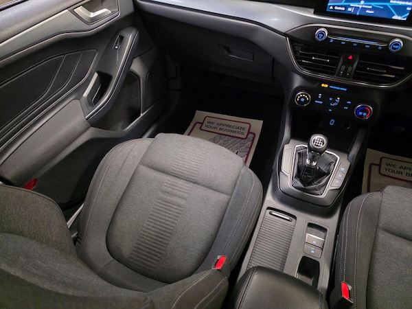 Used Ford Focus 2019 for sale - 74210706: Photo 17