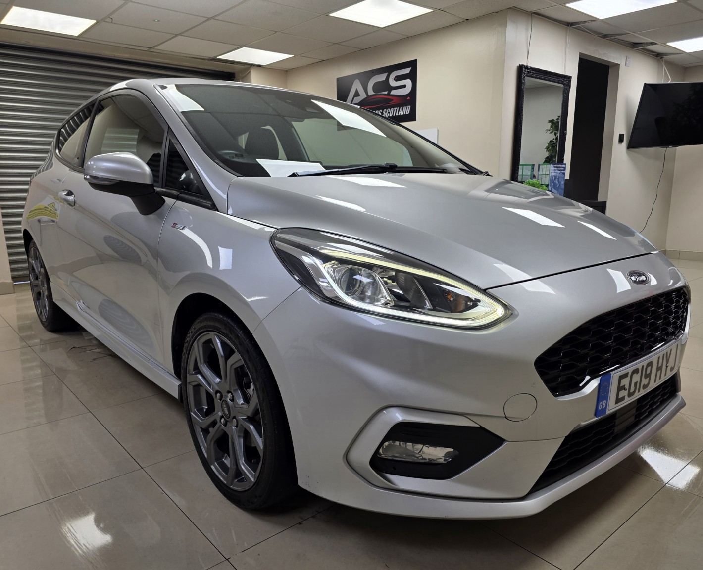 Used Ford Fiesta 2019 for sale - 76896887: Photo 1