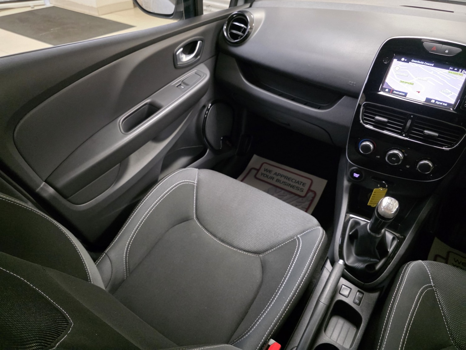 Used Renault Clio 2017 for sale - 77201251: Photo 11