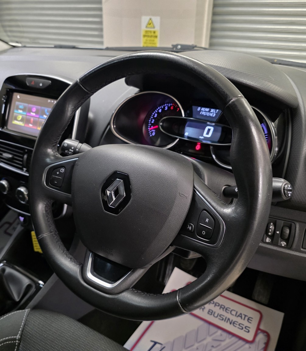 Used Renault Clio 2017 for sale - 77201251: Photo 5