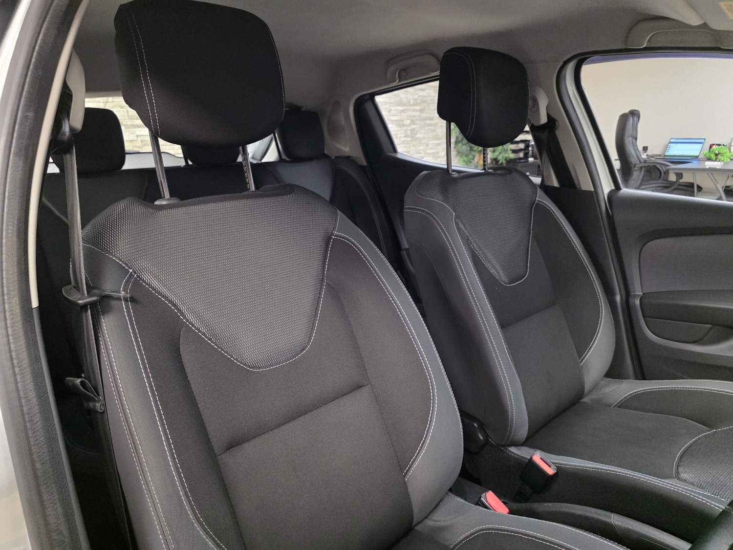 Used Renault Clio 2017 for sale - 77201251: Photo 7