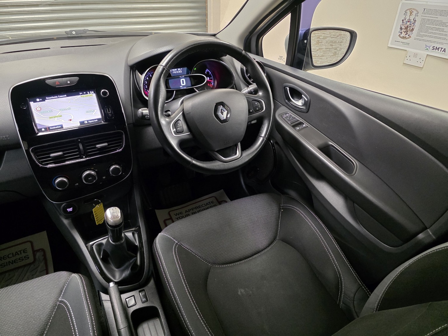 Used Renault Clio 2017 for sale - 77201251: Photo 9