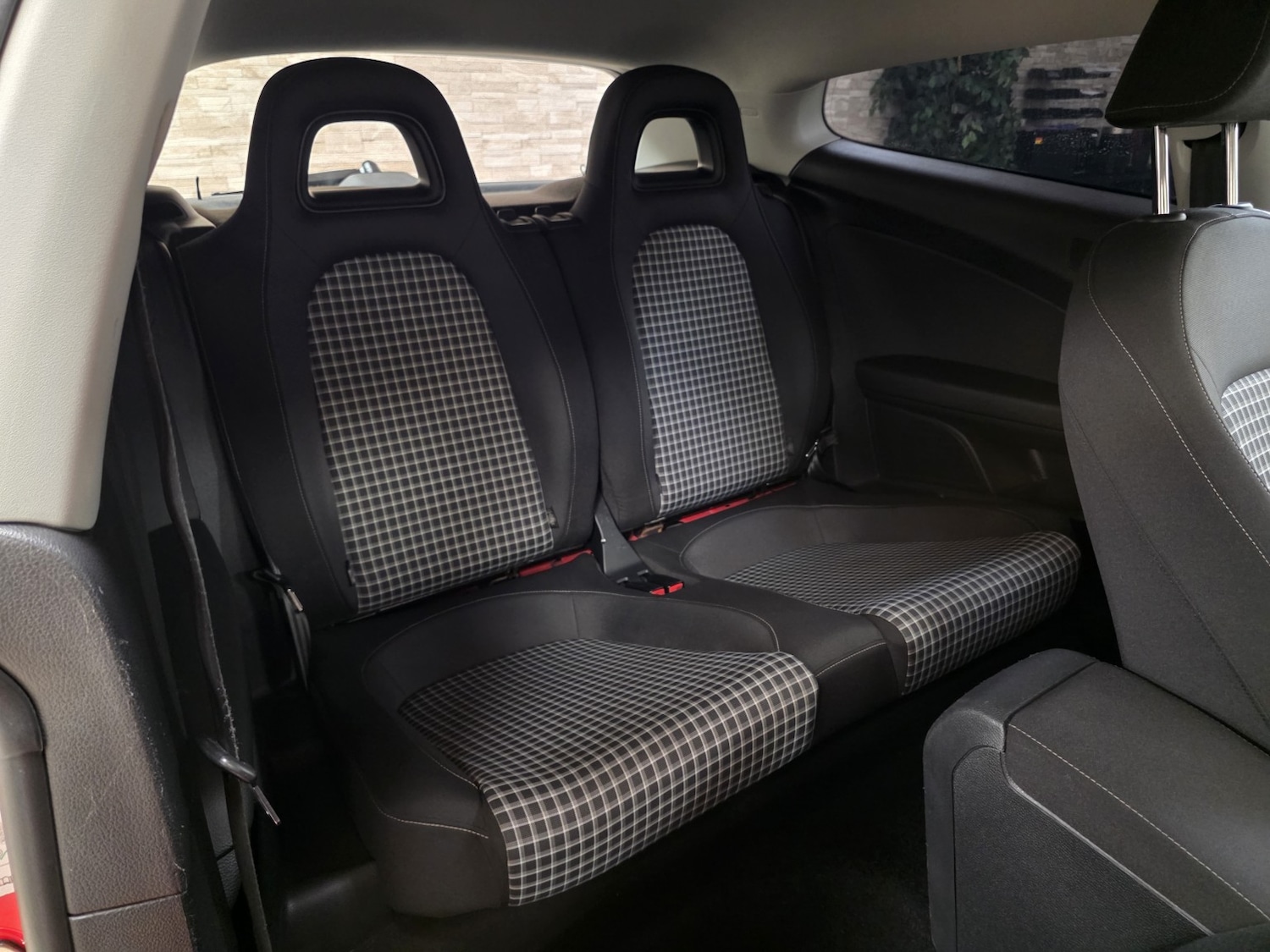 Used Volkswagen Scirocco 2016 for sale - 77921373: Photo 10