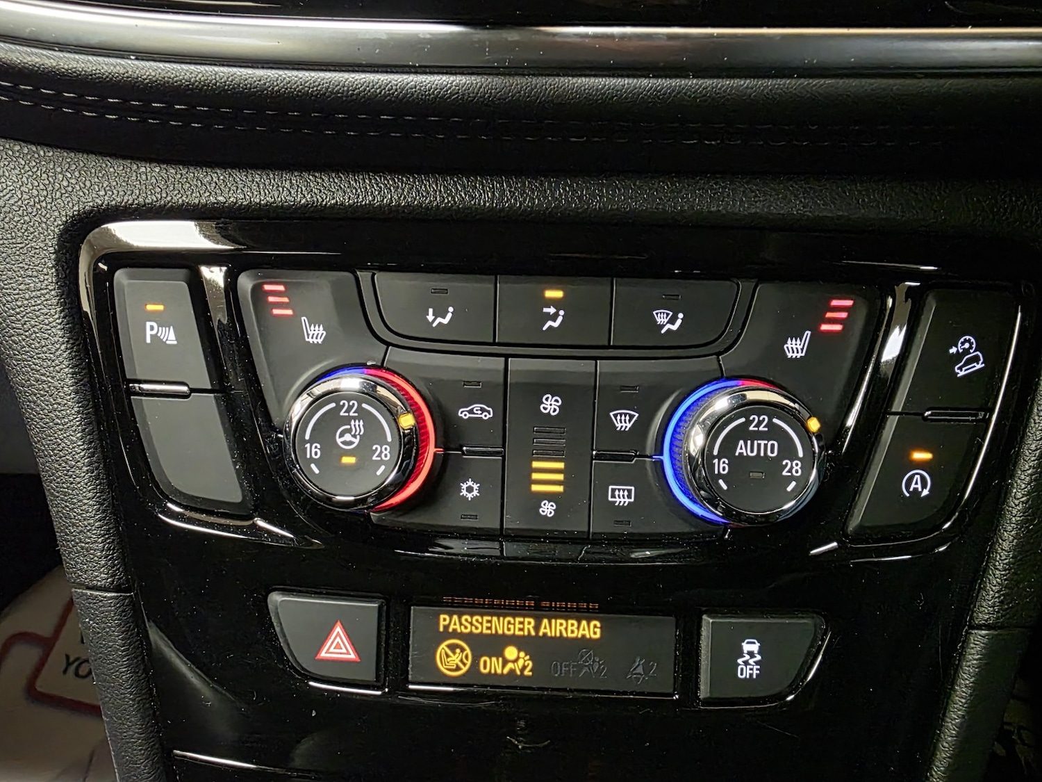 Used Vauxhall Mokka X 2017 for sale - 77189244: Photo 9