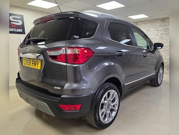 Used Ford Ecosport 2018 for sale - 76058070: Photo 4