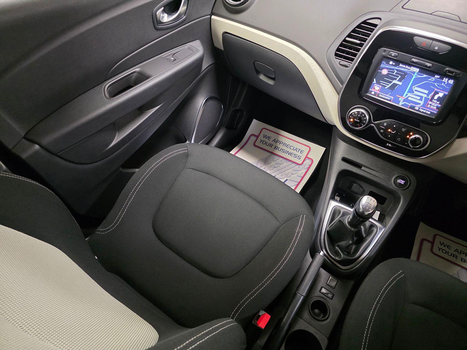 Used Renault Captur 2018 for sale - 76510814: Photo 11