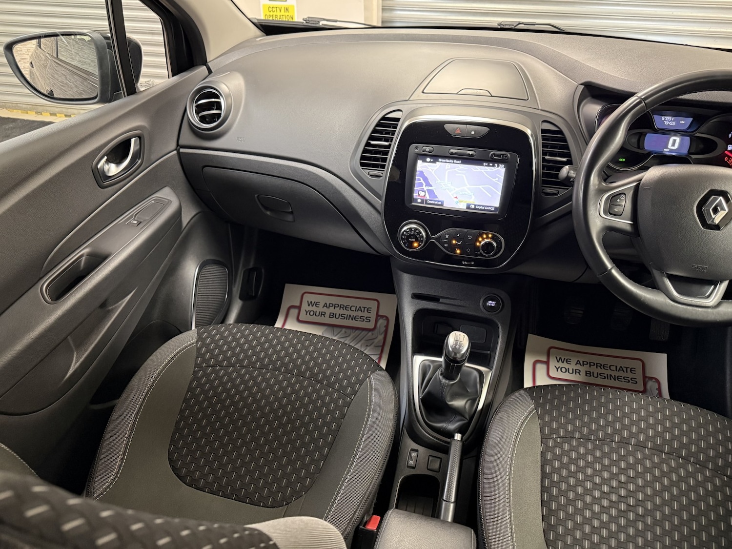 Used Renault Captur 2018 for sale - 77921374: Photo 12