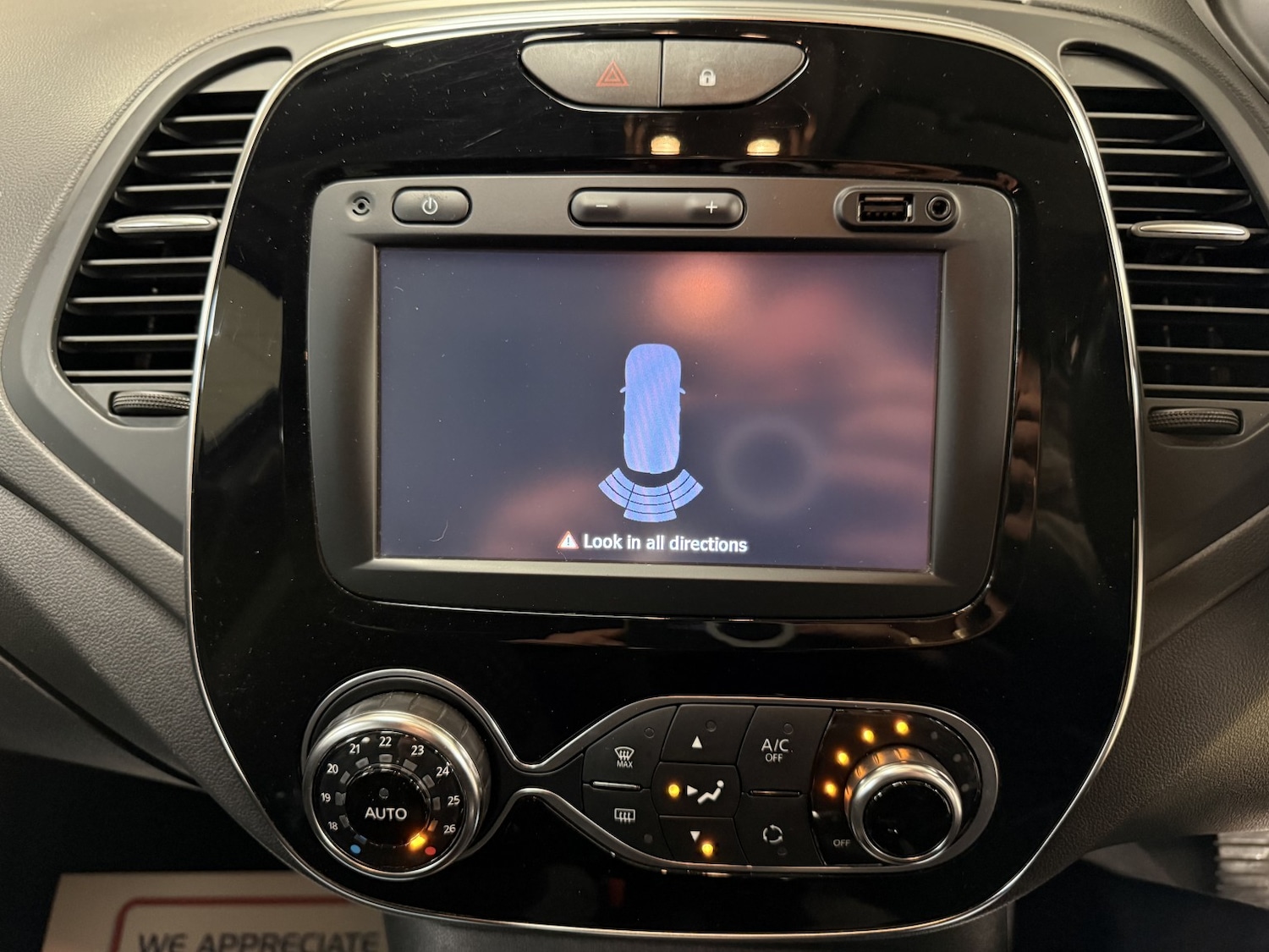 Used Renault Captur 2018 for sale - 77921374: Photo 18