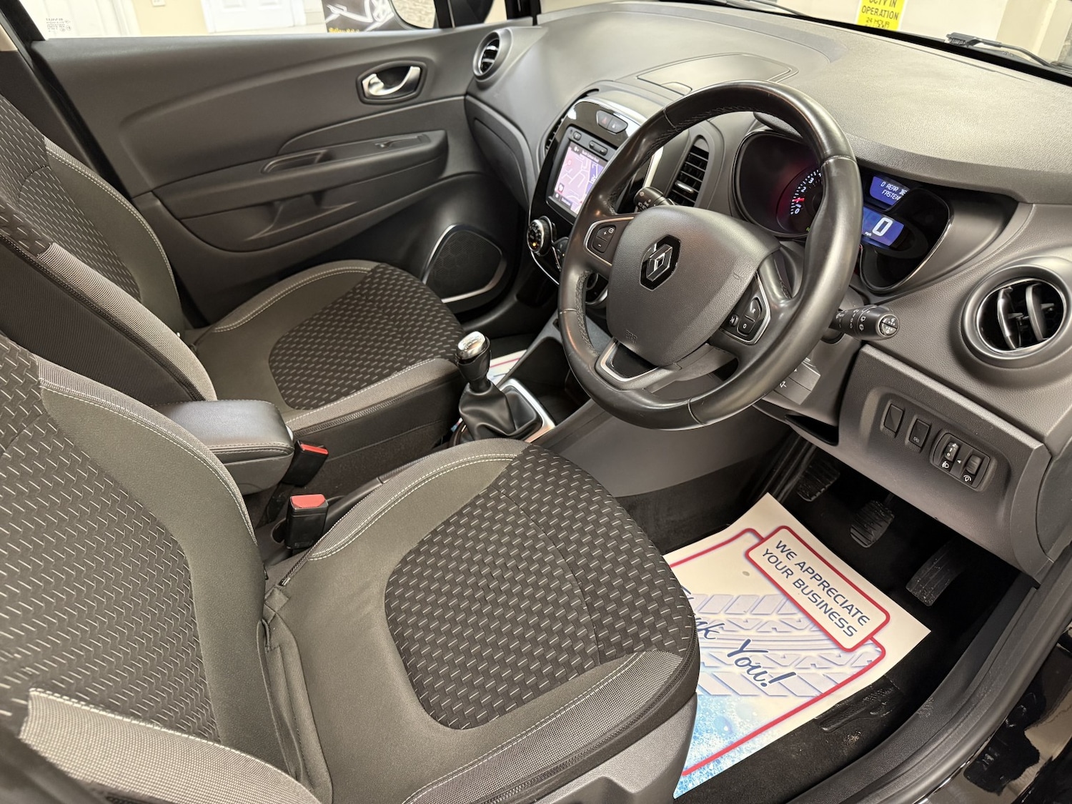 Used Renault Captur 2018 for sale - 77921374: Photo 5